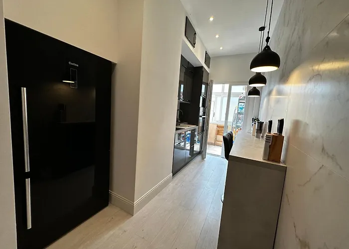 Pret De La Apartamento